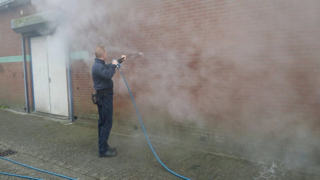 Gevel reiniging/Gevel coaten/Hogedruk reiniging Cleaning Service CAO Schoonmaakbedrijf